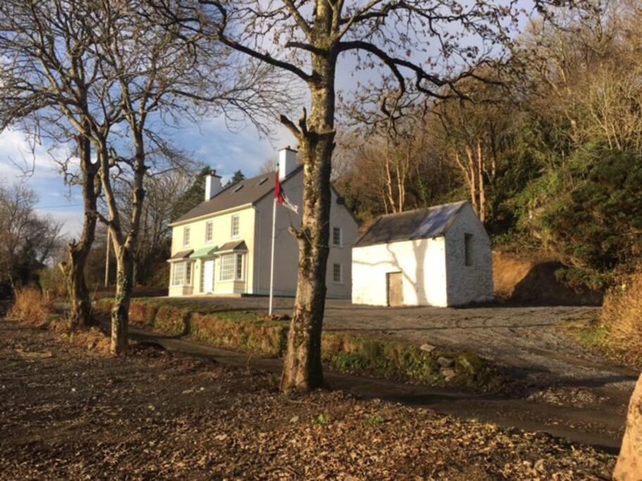 Holiday home An Uaimh , Superb 6 Bedroom House. *